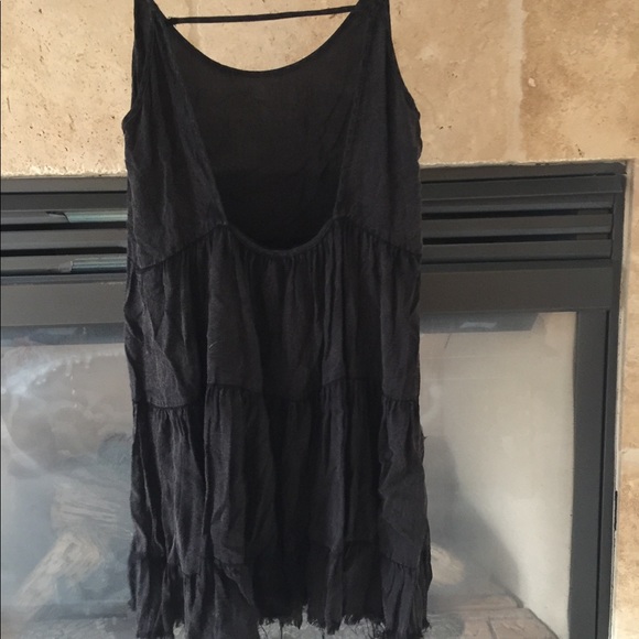 Back dress - Picture 2 of 5